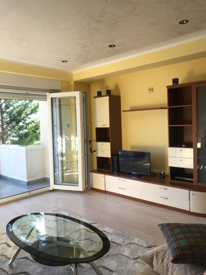 Mum'S Apartment Petrovac Eksteriør billede